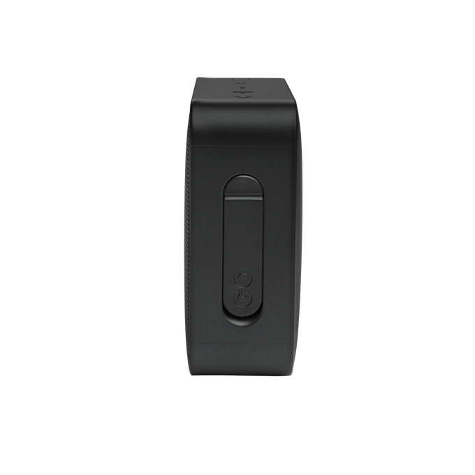 JBL GO Essential mini enceinte sans fil idéale pour une utilisation en extérieur grâce a sa conception robuste et étanche